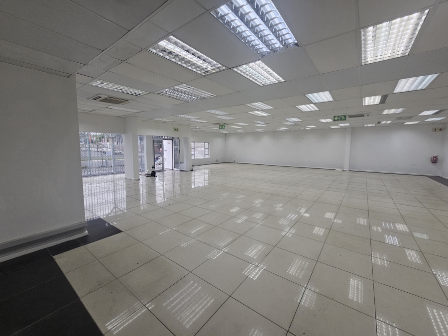 To Let commercial Property for Rent in Vincent Eastern Cape